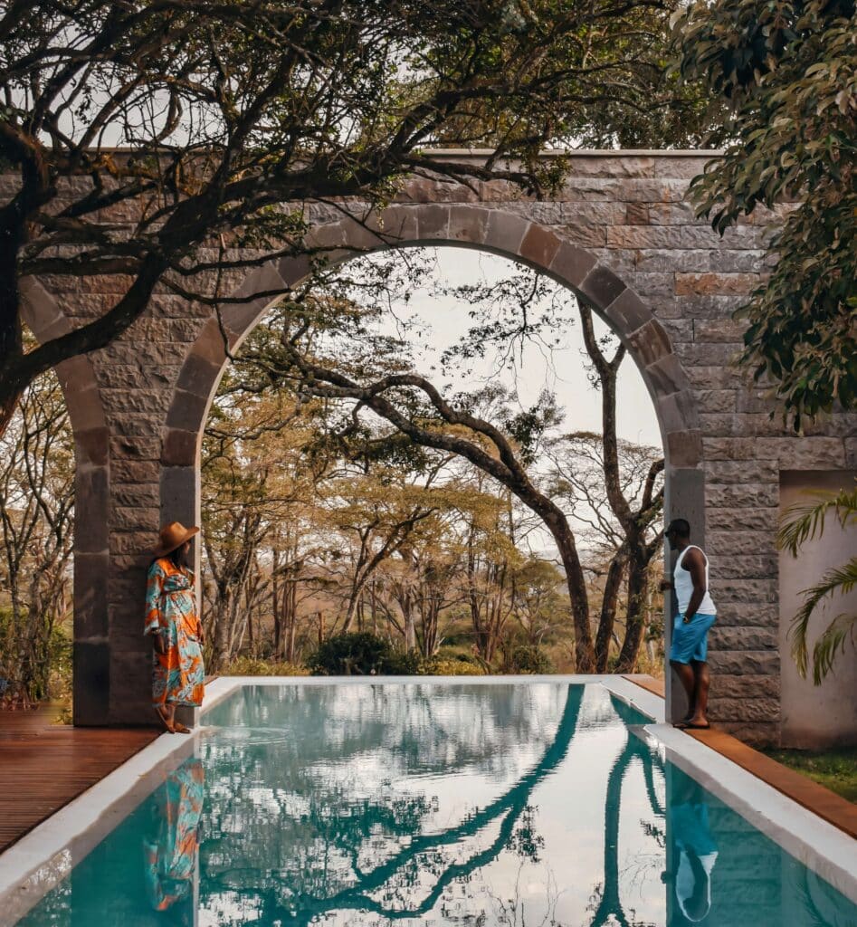 inifinty pool at giraffe manor kenya