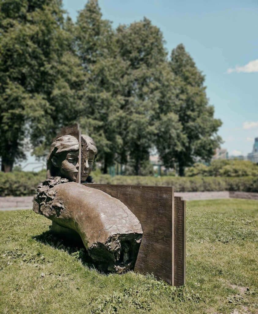 outdoor art at minneapolis sculpture garden