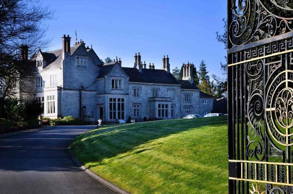 Lough Rynn Castle Hotel  exterior