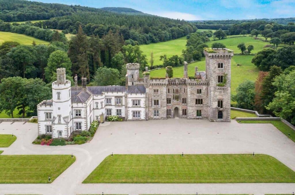 exterior of wilton castle hotel in ireland